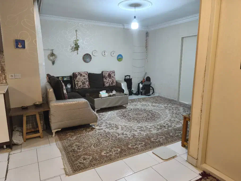 ۷۰متر دو خوابه خ نجات الهی خ سمیه