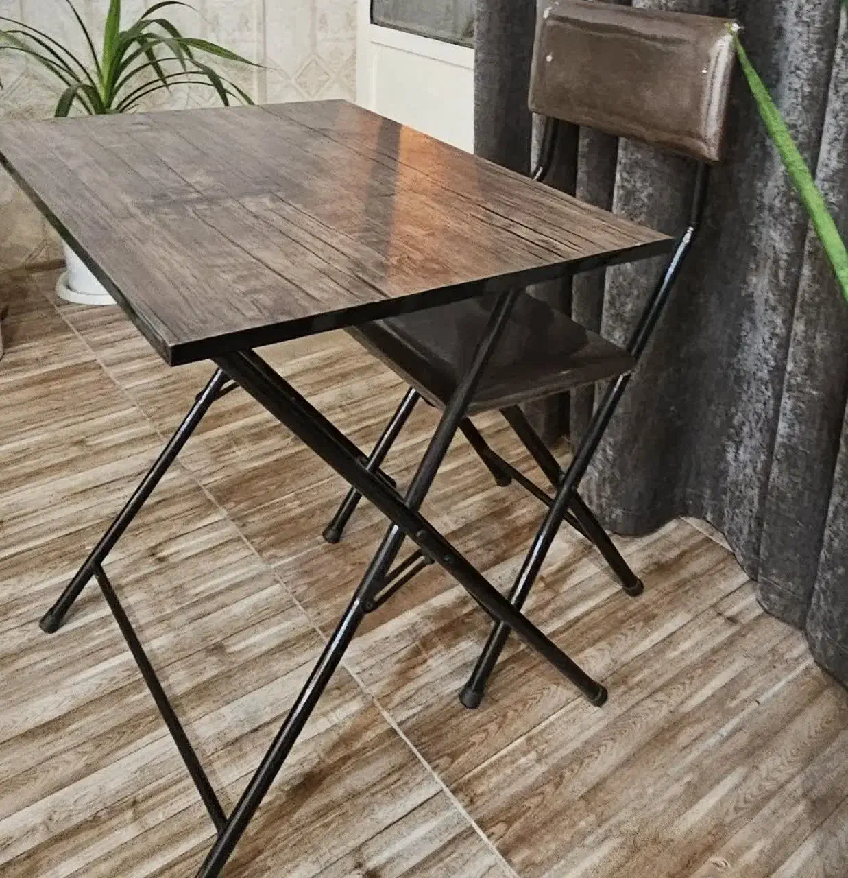 میزوصندلی تاشو|میز و صندلی غذاخوری|کازرون, |دیوار