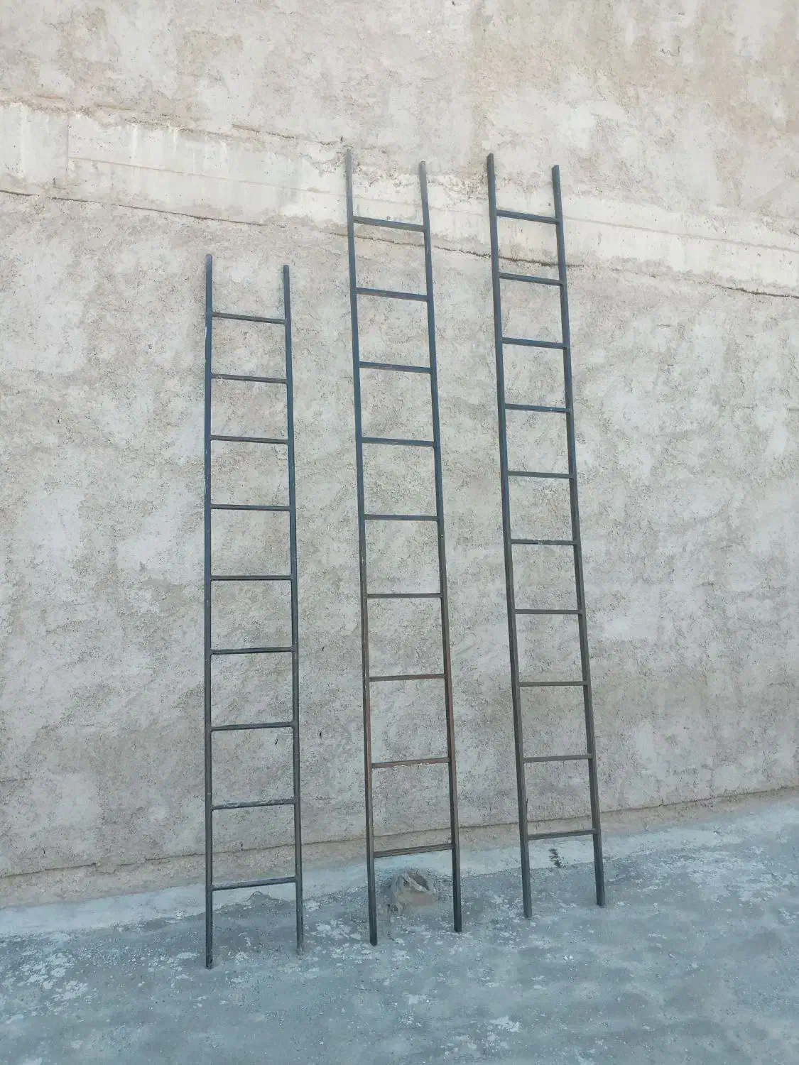 نردبان و در راه پله|مصالح و تجهیزات ساختمان|اردبیل, |دیوار