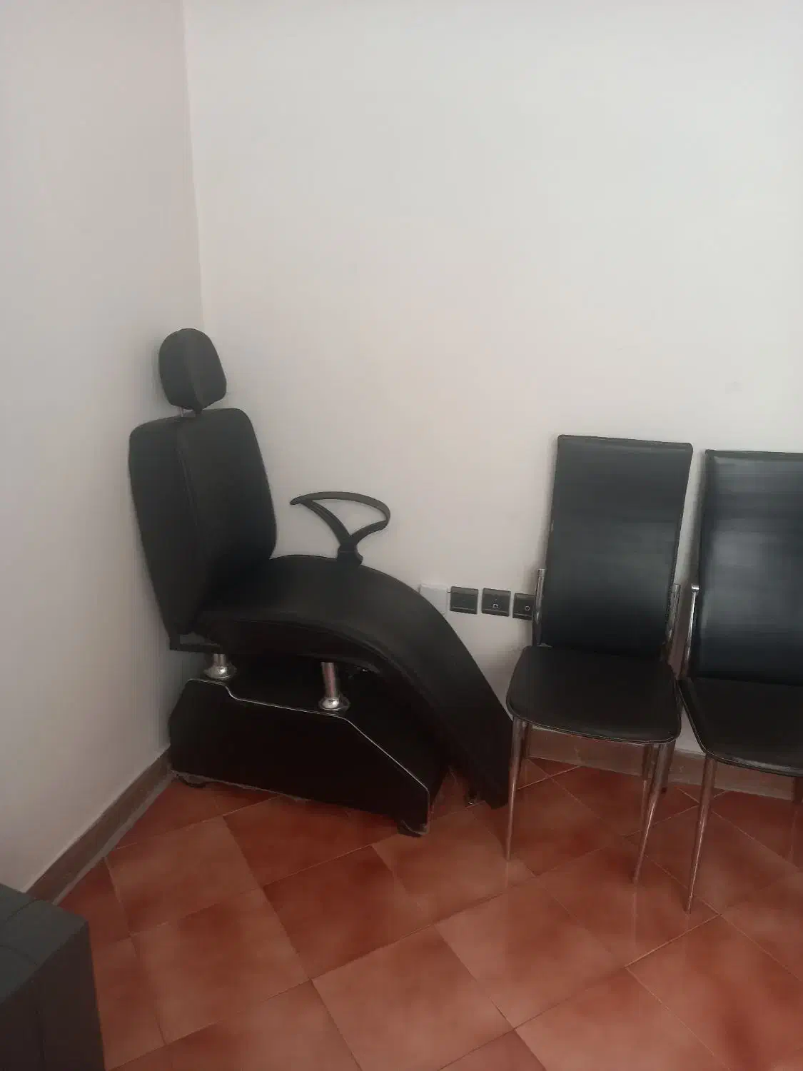 لوازم سالن آرایشگری|آرایشگاه و سالنهای زیبایی|ری, علایین|دیوار