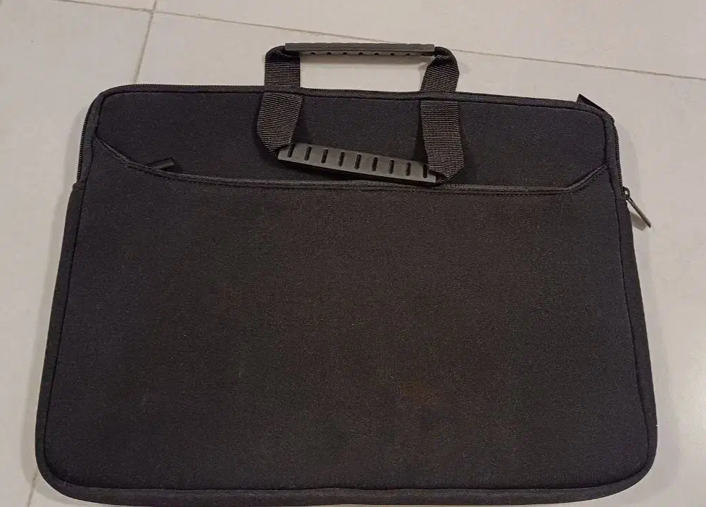 کاور لپ تاپ ۱۵ اینچ|قطعات و لوازم جانبی رایانه|قم, بنیاد|دیوار