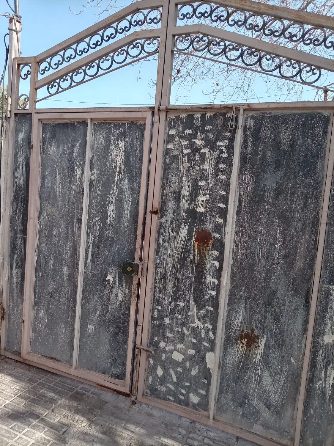 در و پنجره|مصالح و تجهیزات ساختمان|بم, |دیوار