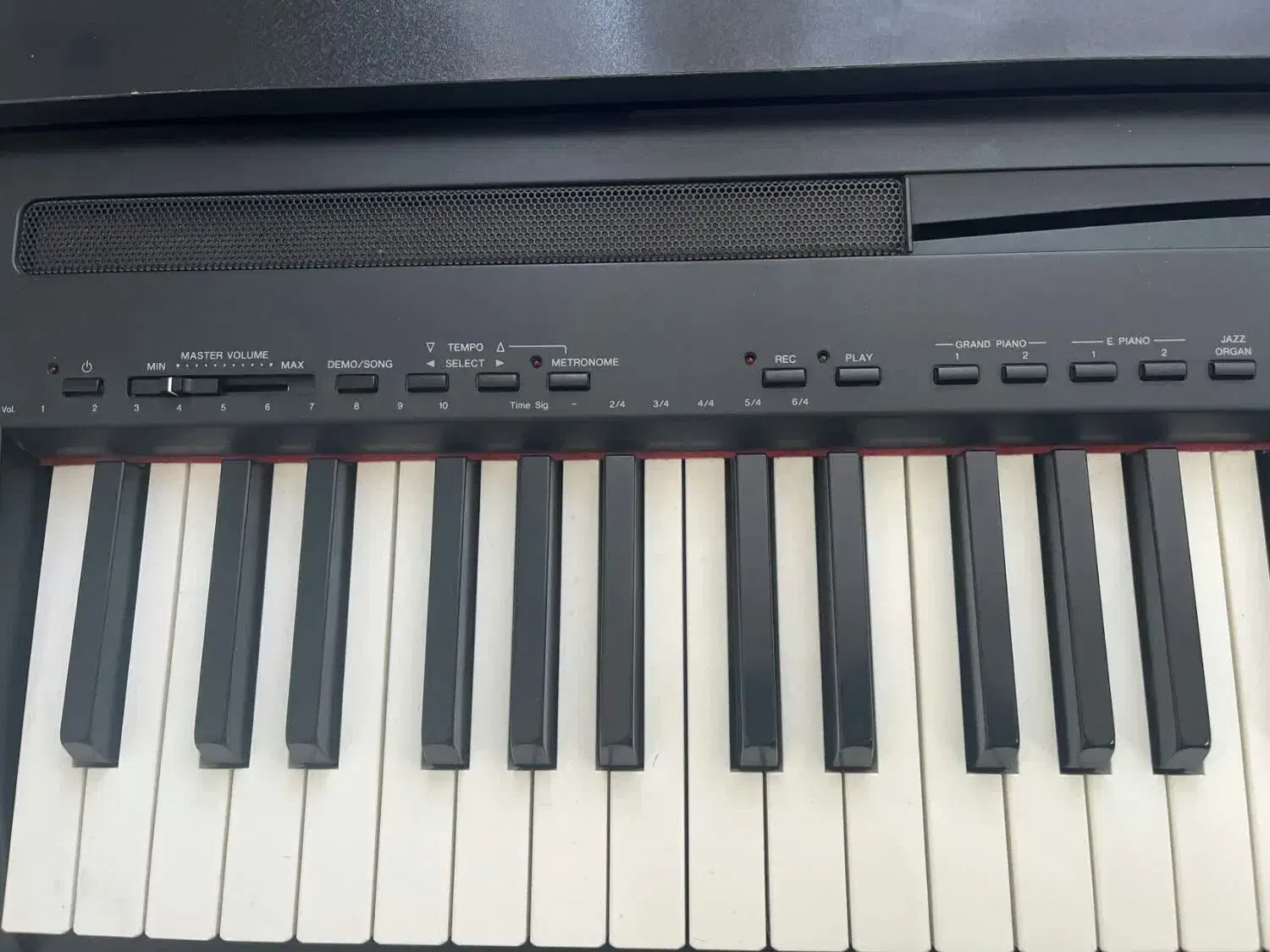 پیانو دیجیتال برند یاماها|پیانو، کیبورد، آکاردئون|اراک, |دیوار