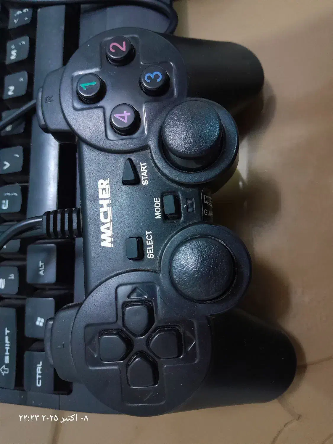 کیبورد و دسته و فن لپتاب|کنسول، بازی ویدئویی و آنلاین|تربتحیدریه, آغوی|دیوار