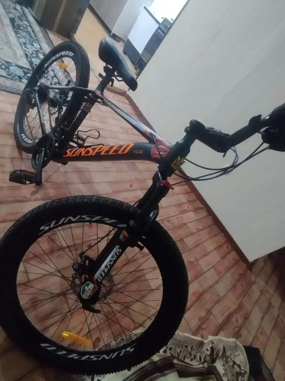 دوچرخه 26|دوچرخه، اسکیت، اسکوتر|صدرا-فارس, فاز ۲|دیوار