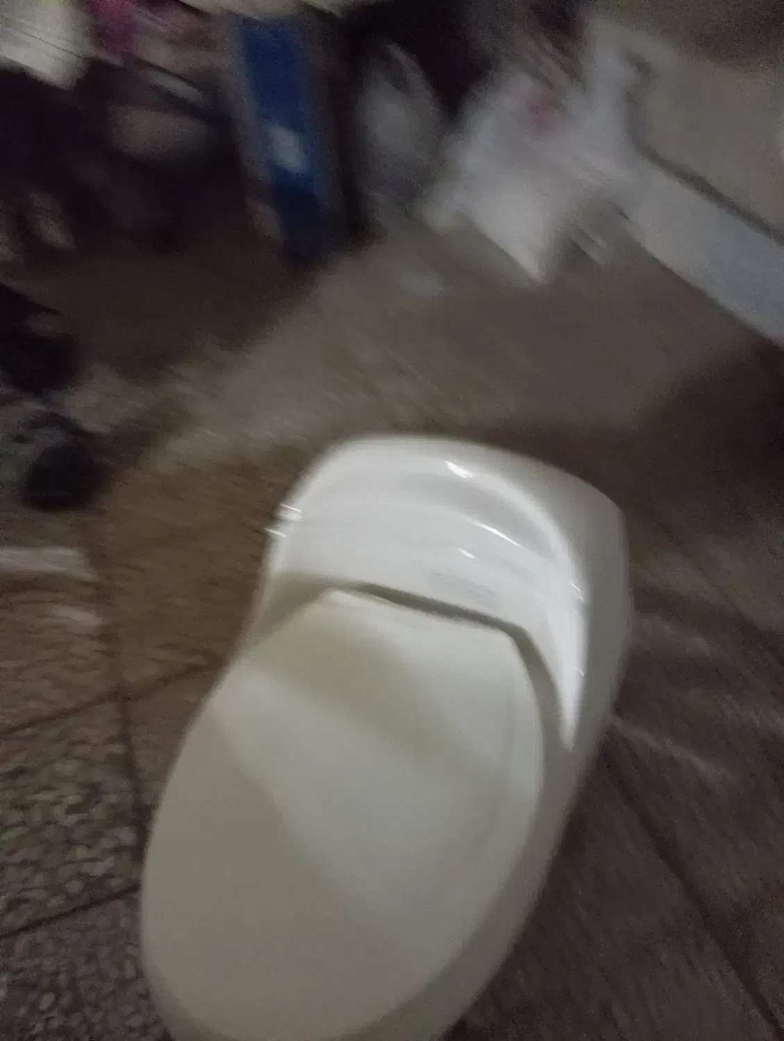 توالت فرنگی|لوازم سرویس بهداشتی|بومهن, |دیوار