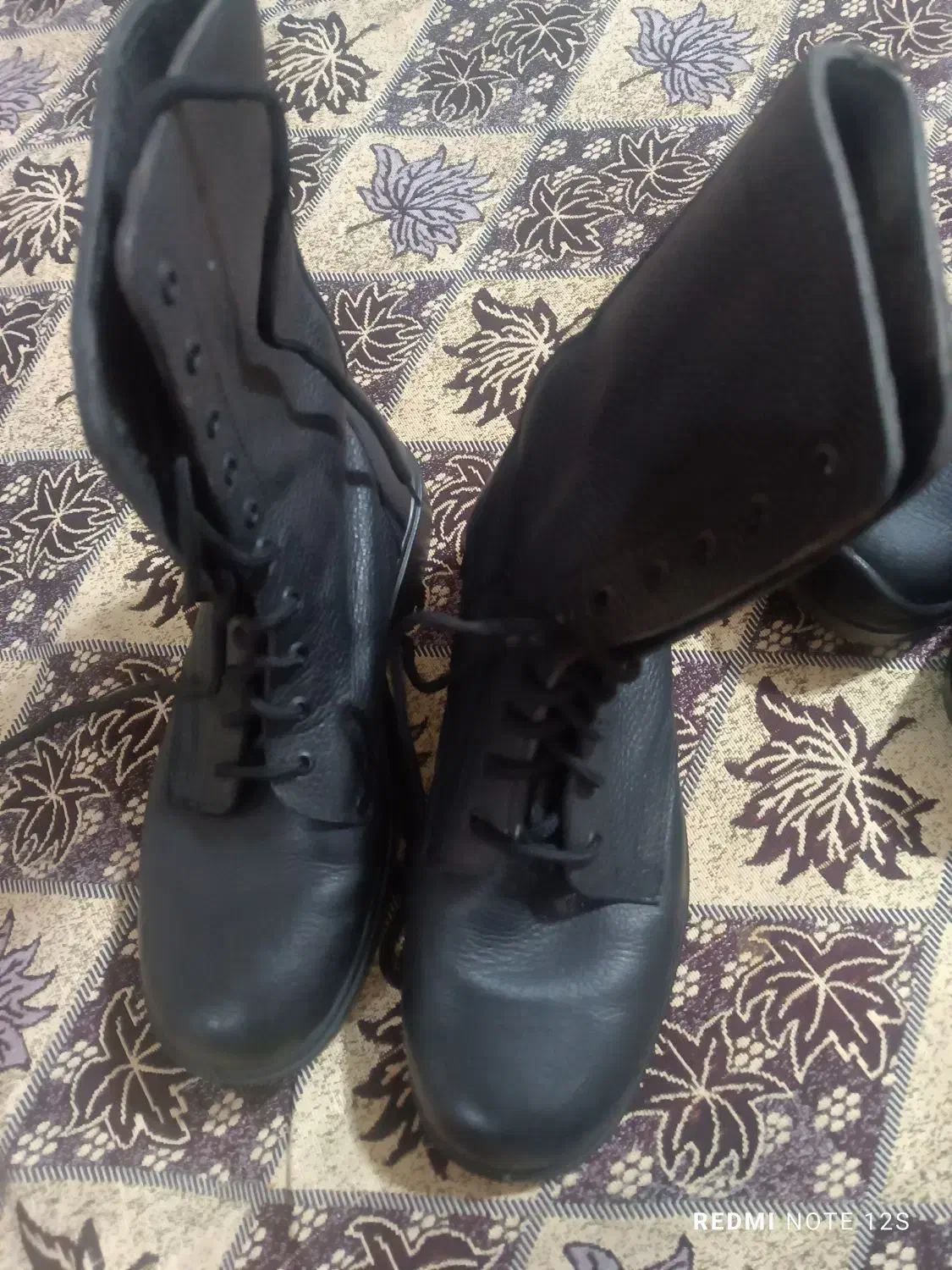 پوتین سربازی|کیف، کفش، کمربند|ارومیه, |دیوار