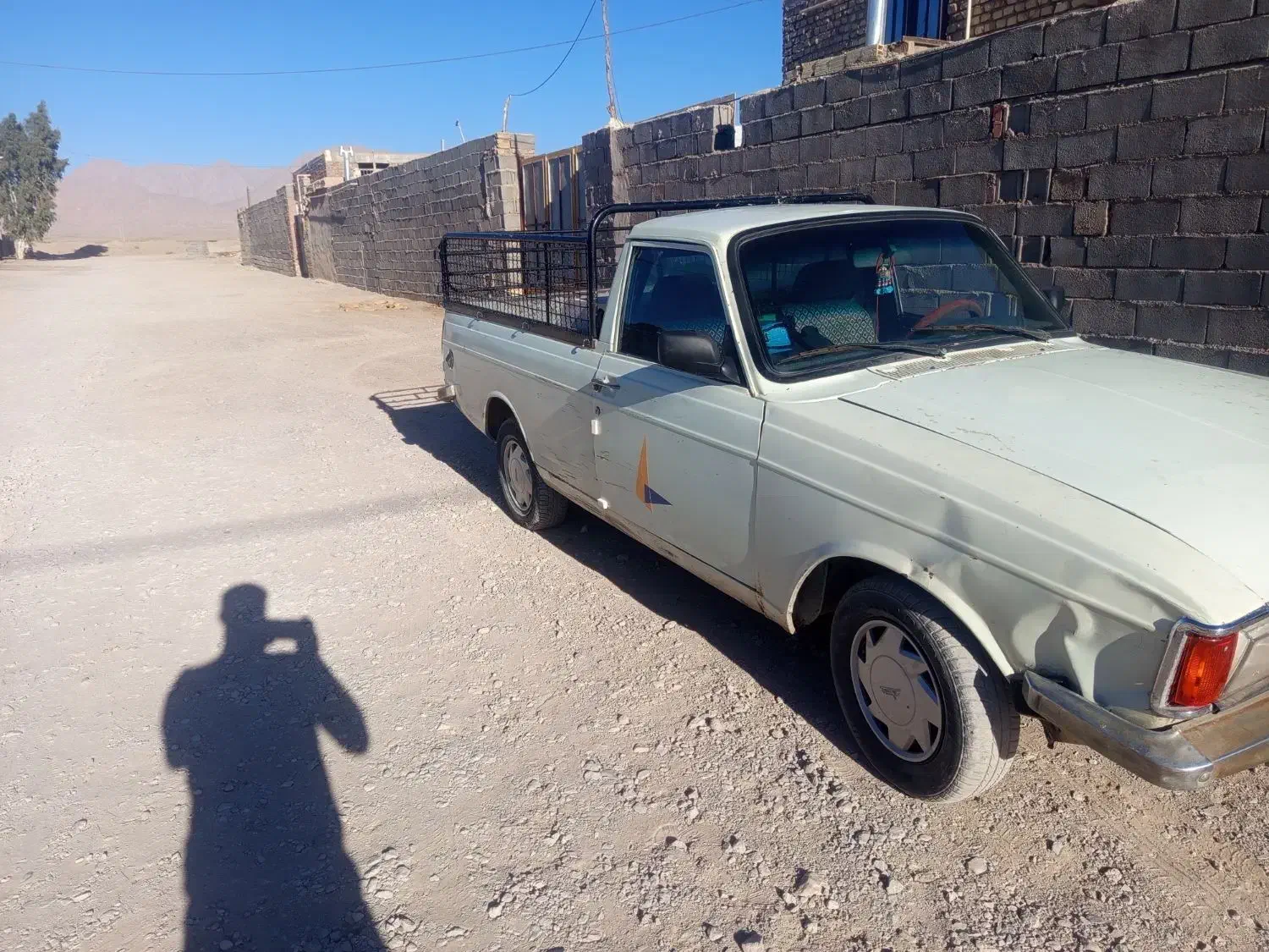 پیکان وانت|خودرو سواری و وانت|بهرمان, |دیوار