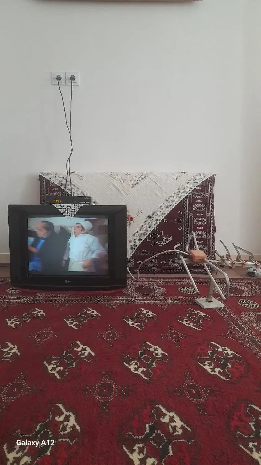 تلویزیون|تلویزیون و پروژکتور|بندر ترکمن, |دیوار