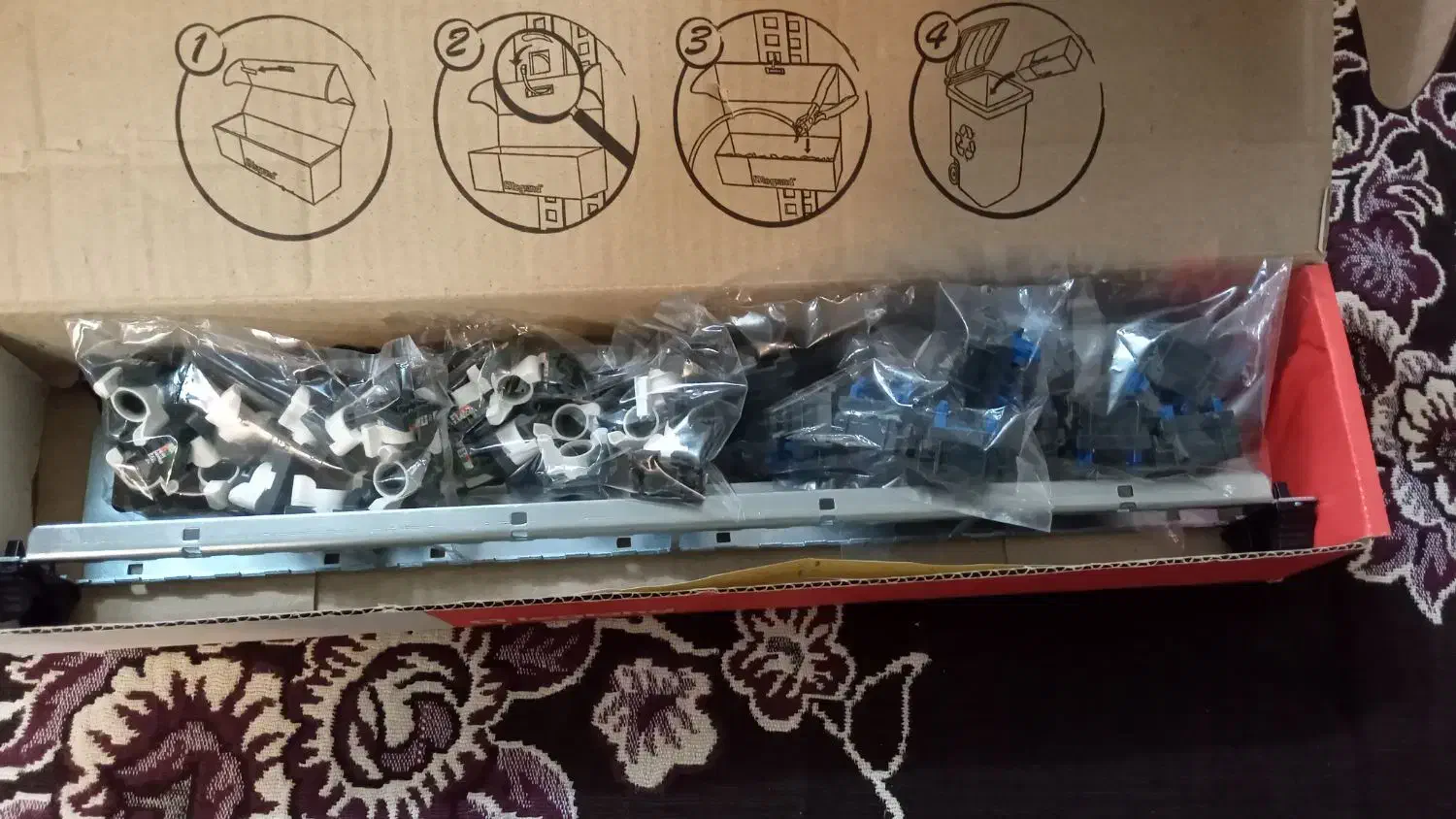 پچ پنل.لگرند.پچکرد.پریز قرمز لگرند|مودم و تجهیزات شبکه|تهران, تهرانپارس شرقی|دیوار