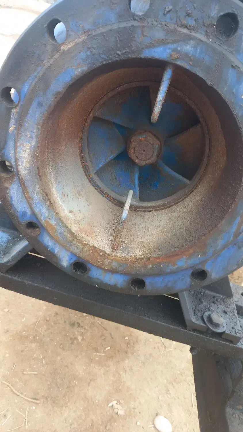 موتور اب بنز ۹۱۱ پمپ ایران ۱۰ ب۸|ماشین‌آلات صنعتی|کارون, |دیوار