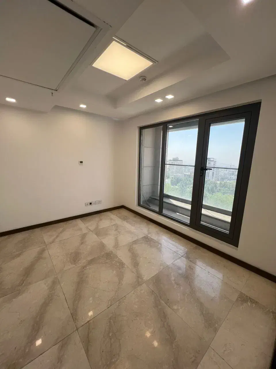 ۶۷متر سند اداری قلب نیاوران ویو بی نظیر|فروش دفتر کار، اتاق اداری، مطب|تهران, حصار بوعلی|دیوار