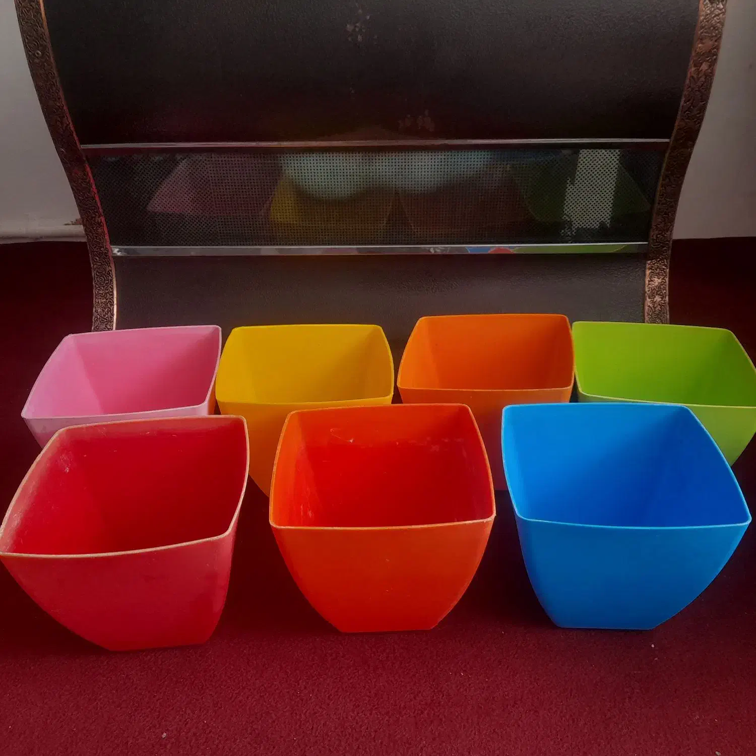 گلدان|گل و گیاه طبیعی|مشهد, عامل|دیوار