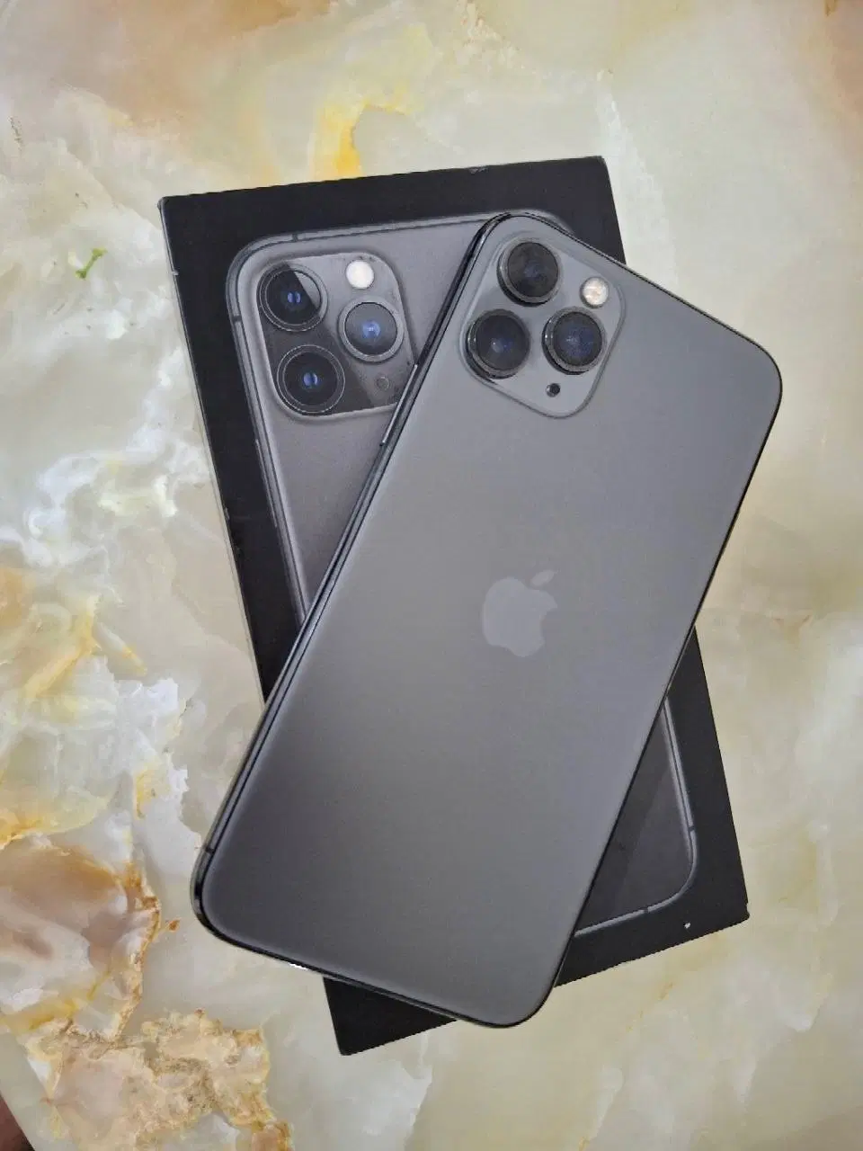iphone 11pro zaa|موبایل|اراک, |دیوار