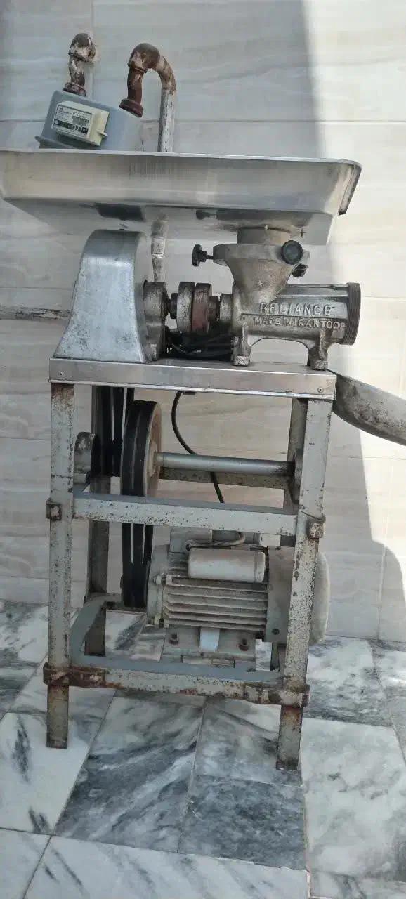 چرخ گوشت مناسب برای رستوران|کافیشاپ و رستوران|گناباد, |دیوار