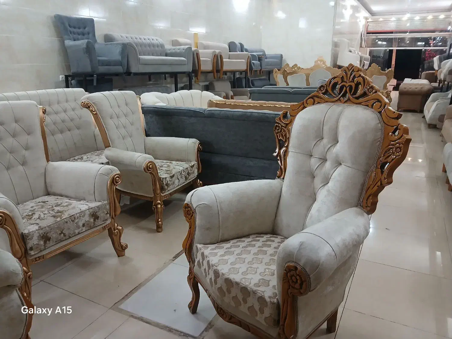 مبل سلطنتی ۹نفره چوب راش|مبلمان خانگی و میز عسلی|کاشمر, |دیوار