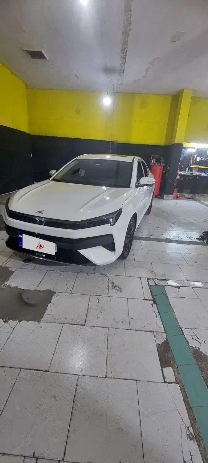 کی ام سی J7|خودرو سواری و وانت|رباط‌کریم, نصیرشهر|دیوار