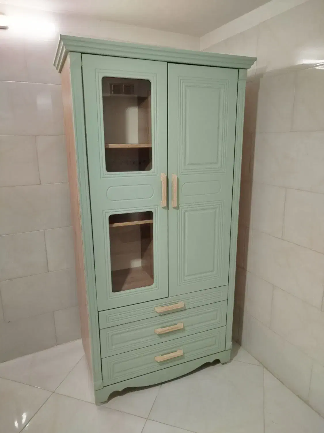 کمدنوزادی|جاکفشی، کمد، دراور|مشهد, کارگران|دیوار