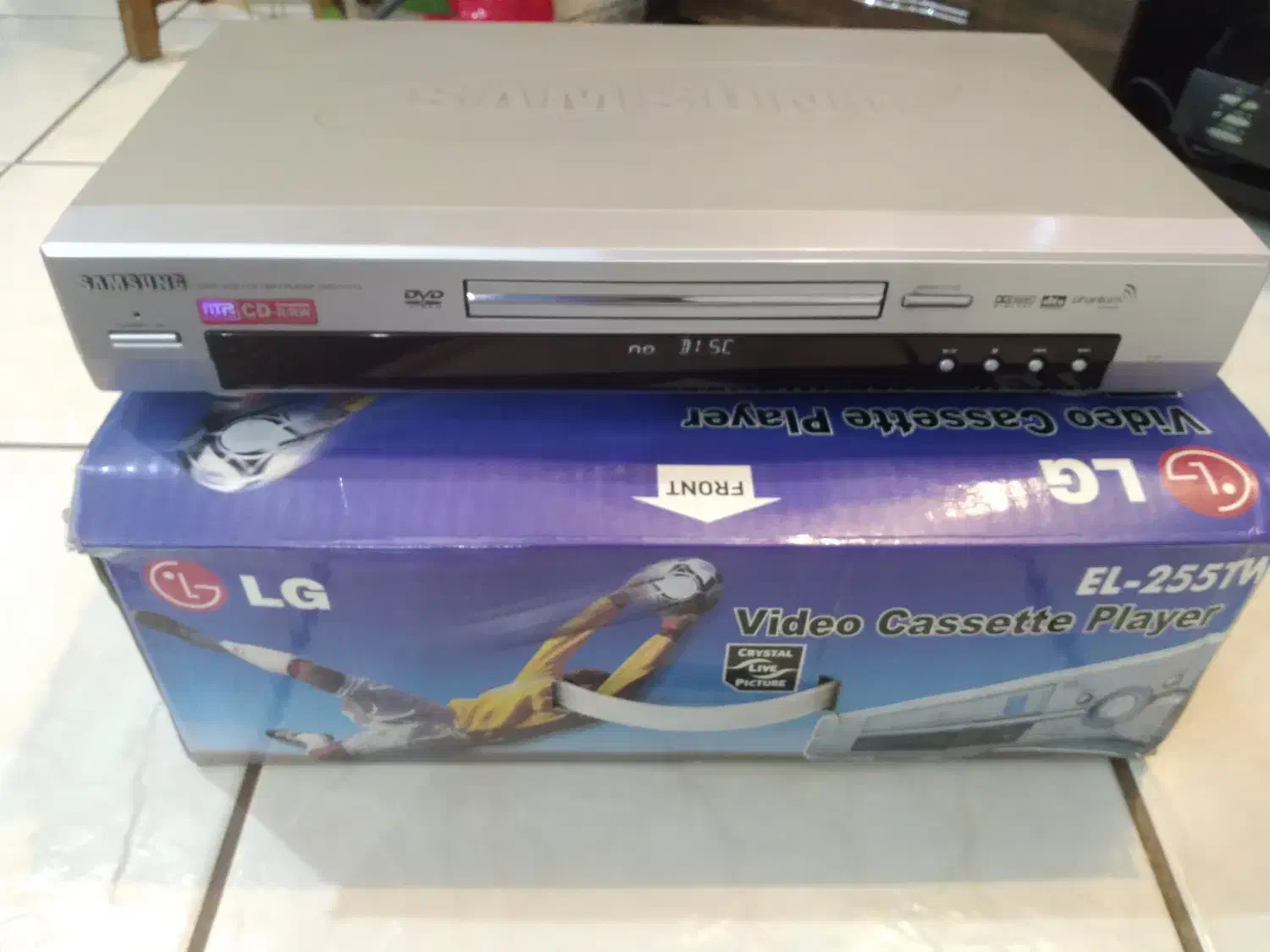 دستگاه دی وی دی|پخش‌کننده DVD و ویدیو|شیراز, قدوسی غربی|دیوار