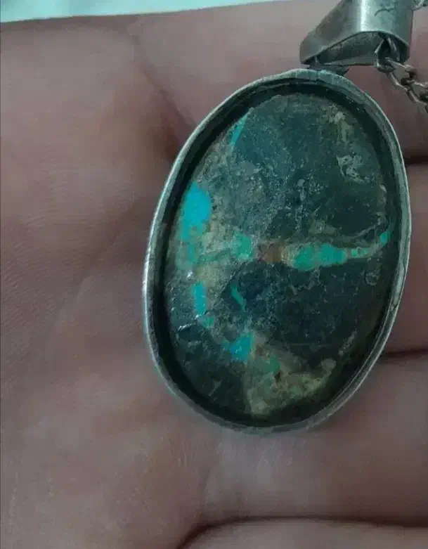 پلاک فیروزه گمشده|اشیا|نیشابور, کوی فرهنگیان|دیوار