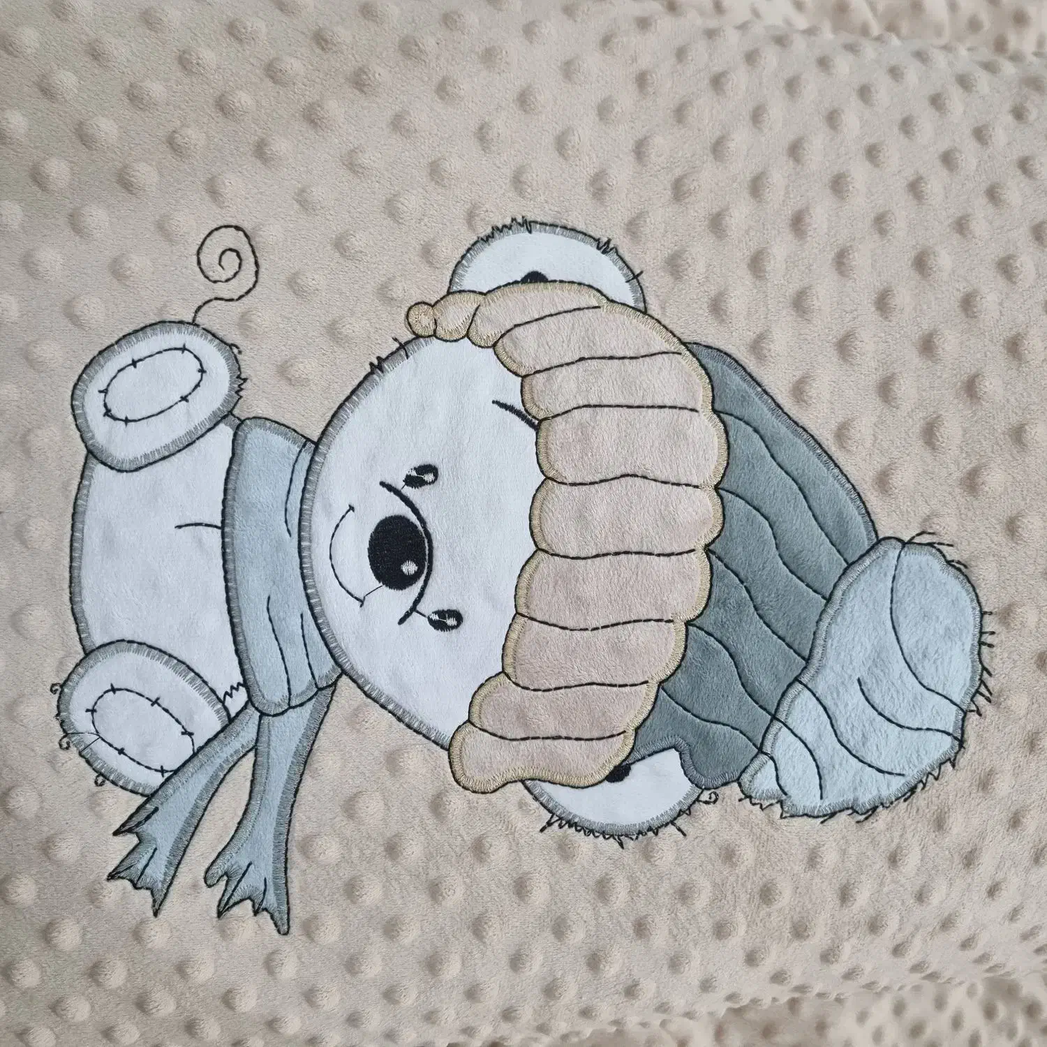 پتو ، تشک ، بالش ، قنداق|اسباب و اثاث بچه|بندر کنگان, |دیوار