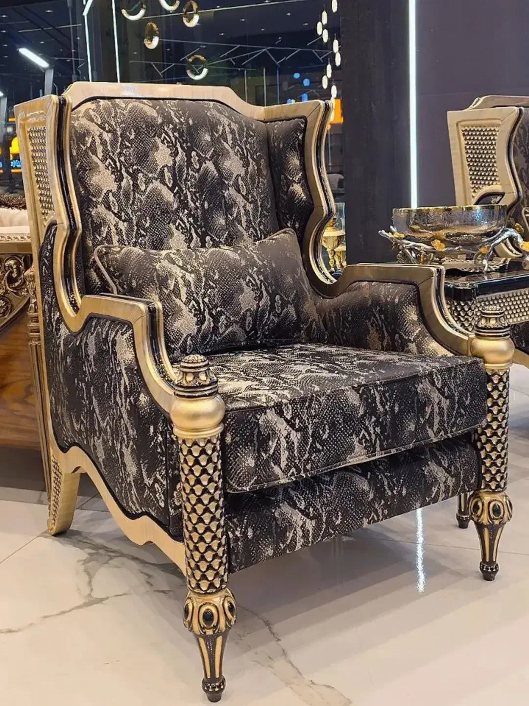 تعویض مبل کهنه با نو|مبلمان خانگی و میز عسلی|ارومیه, |دیوار