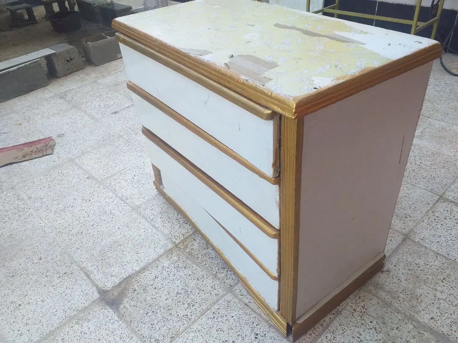 میز آرایشی|مبلمان خانگی و میز عسلی|ایذه, |دیوار