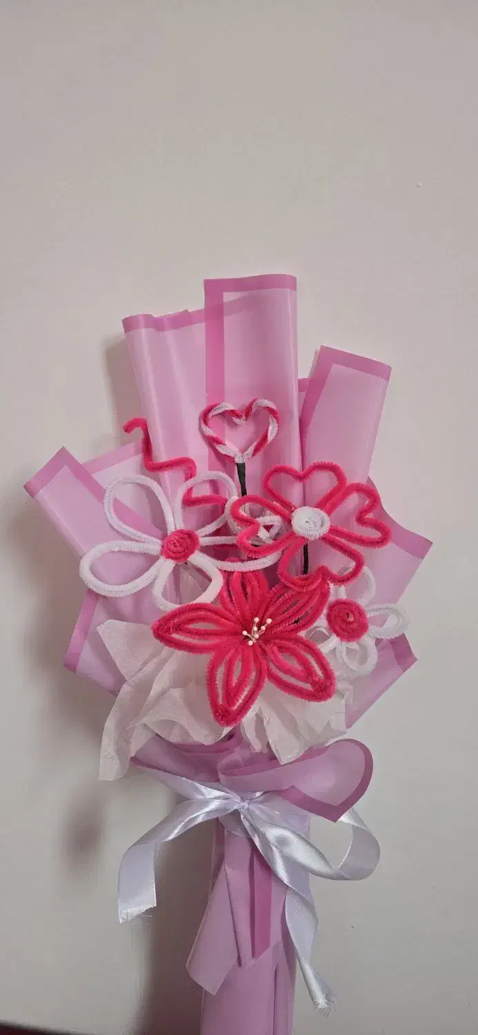 دسته گل سفید صورتی مخملی|گل مصنوعی|مریوان, |دیوار