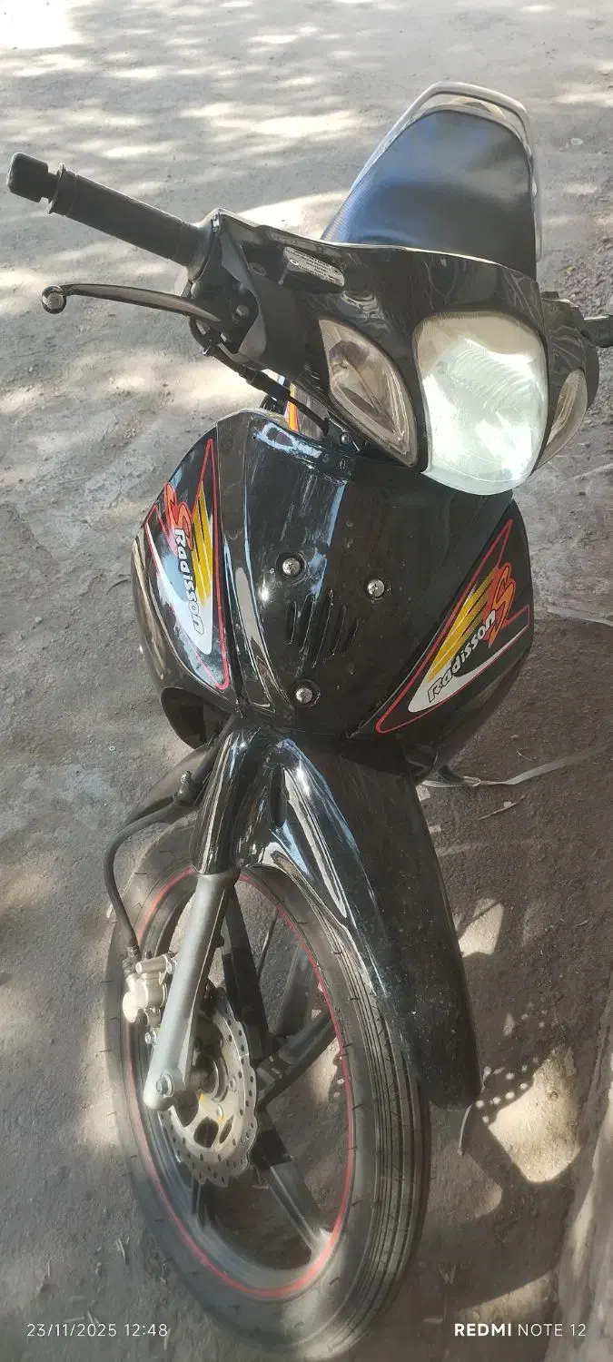 موتور سیکلت بی کلاچ رادیسون کاربرات|موتورسیکلت|کرمان, |دیوار