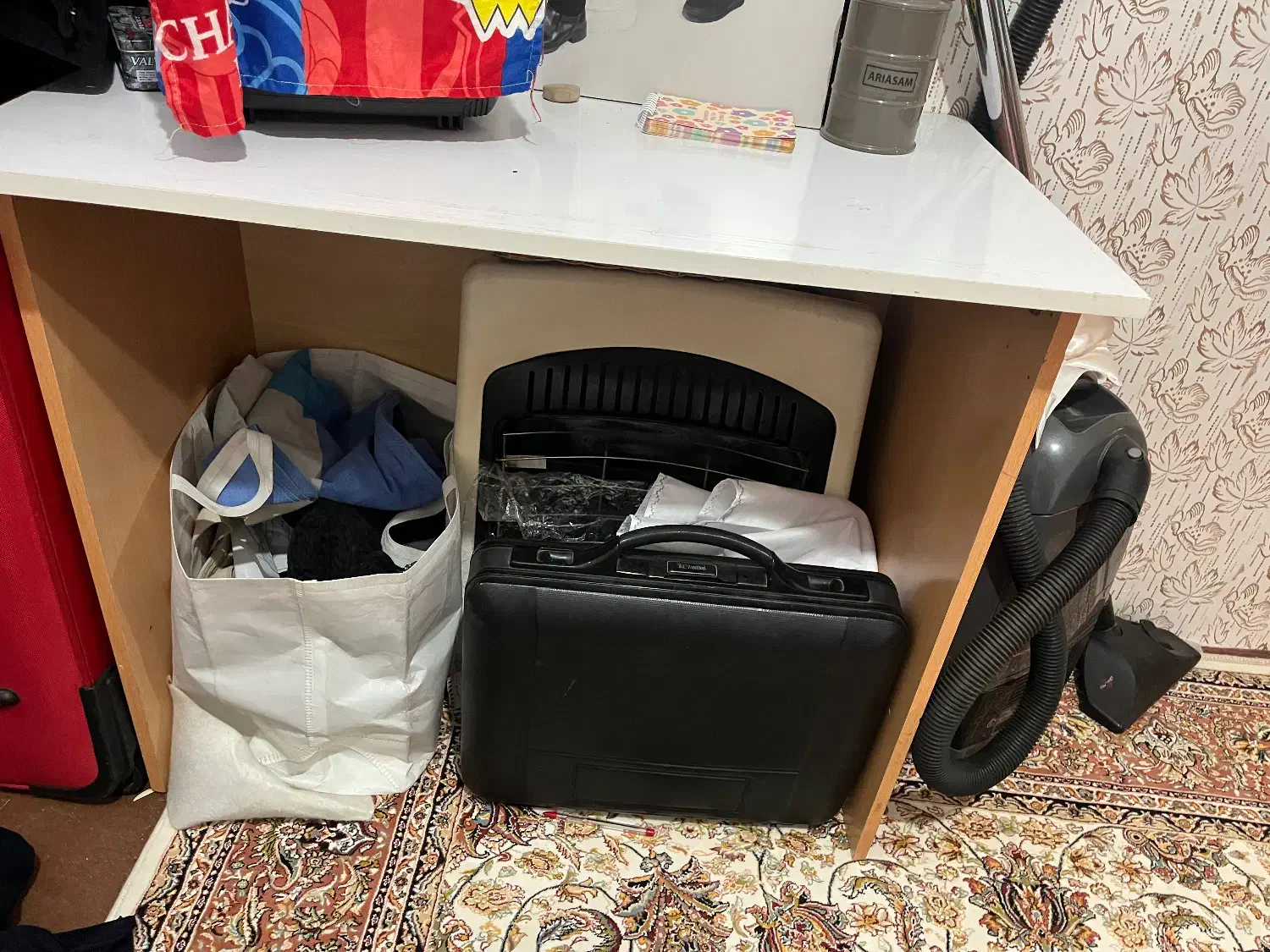 میزتحریر میز عسلی ‌فایل جادار فقط|میز تحریر و کامپیوتر|مشهد, نوید|دیوار