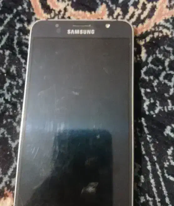 جی7|موبایل|دزفول, |دیوار