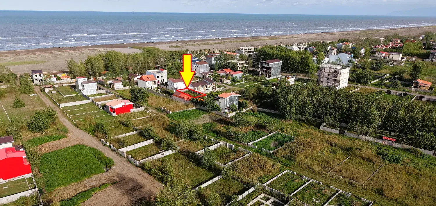 زمین ساحلی دیواربلند مشرف به دریا قابل ساخت|فروش زمین و ملک کلنگی|رشت, شهرک شهید رجایی|دیوار