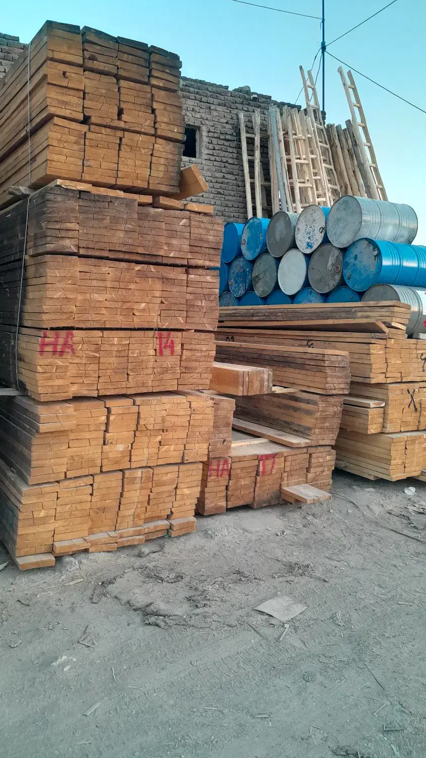 تخته بنایی بشکه نردبان چوبی فرغون الوار روسی|عمدهفروشی|تهران, خاوران|دیوار