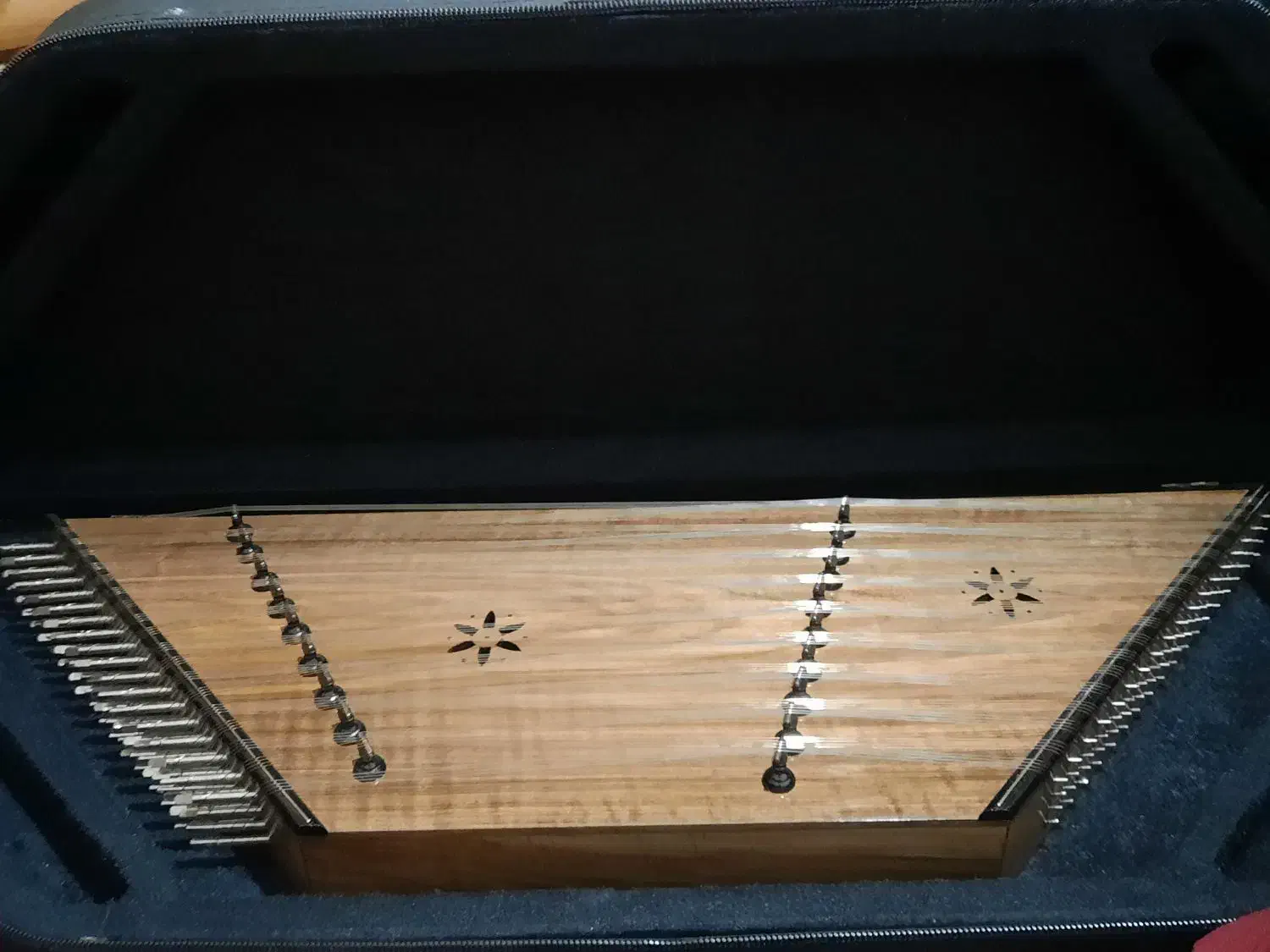 سنتور لا کوک و چوب گردو و نو|سازهای سنتی|رشت, معلم|دیوار