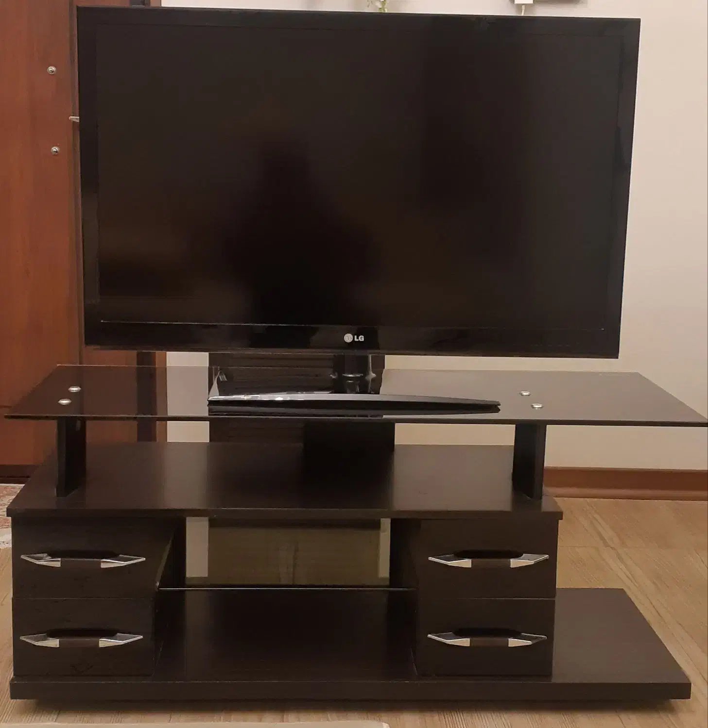 فروش تلویزیون ال جی|تلویزیون و پروژکتور|مشکین‌دشت, |دیوار