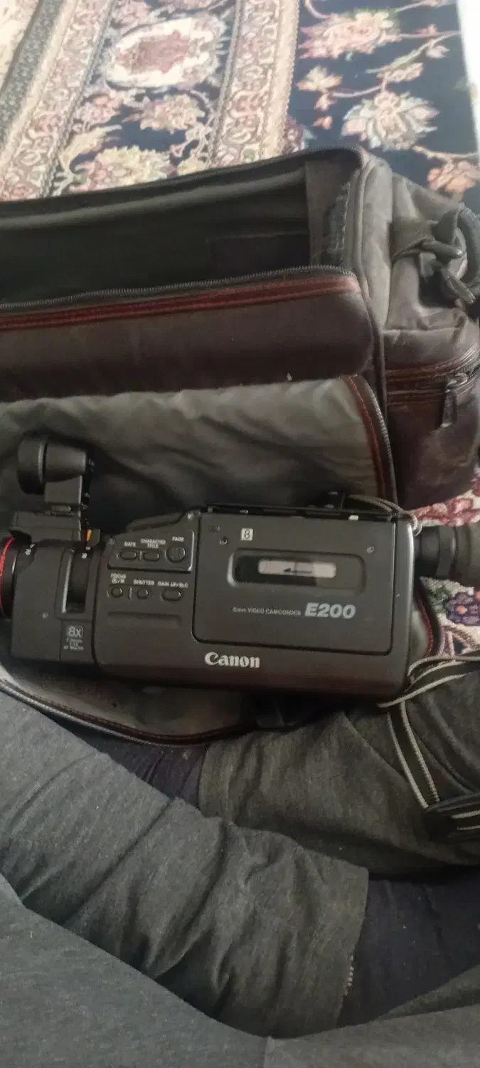 دوربین فیلمبرداری کانن ژاپنی|دوربین عکاسی و فیلم‌برداری|پیشوا, |دیوار