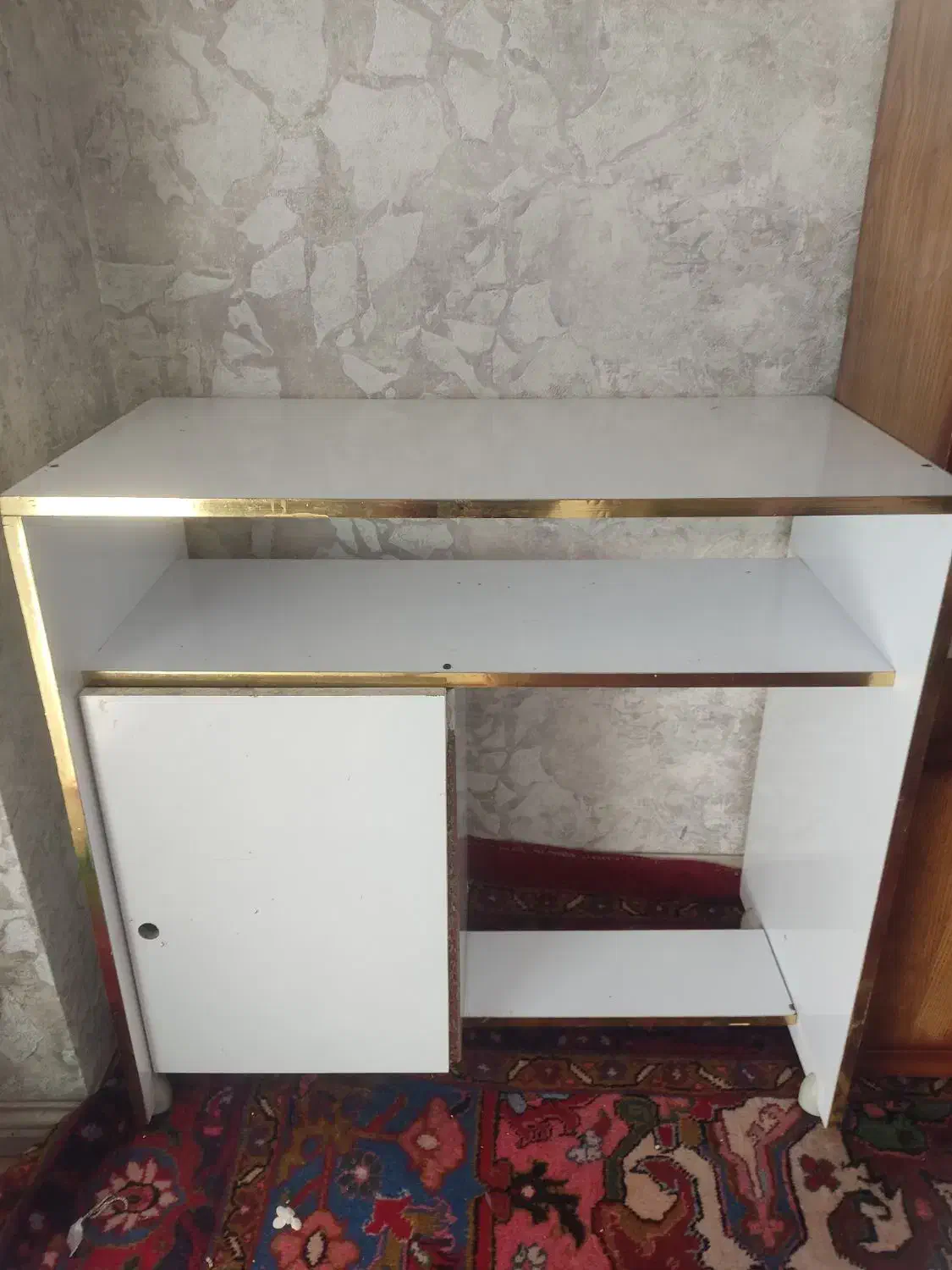 میز تحریرکامپیوتر ناخن|میز تحریر و کامپیوتر|تبریز, |دیوار