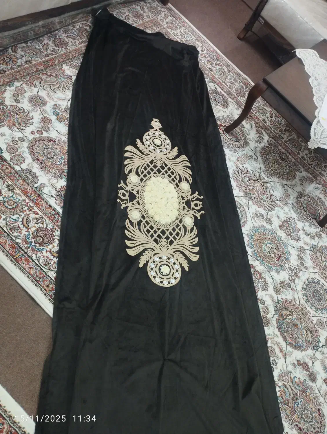 والون پرده یا کتیبه کنار پرده|پرده، رانر، رومیزی|قم, قلعه کامکار|دیوار