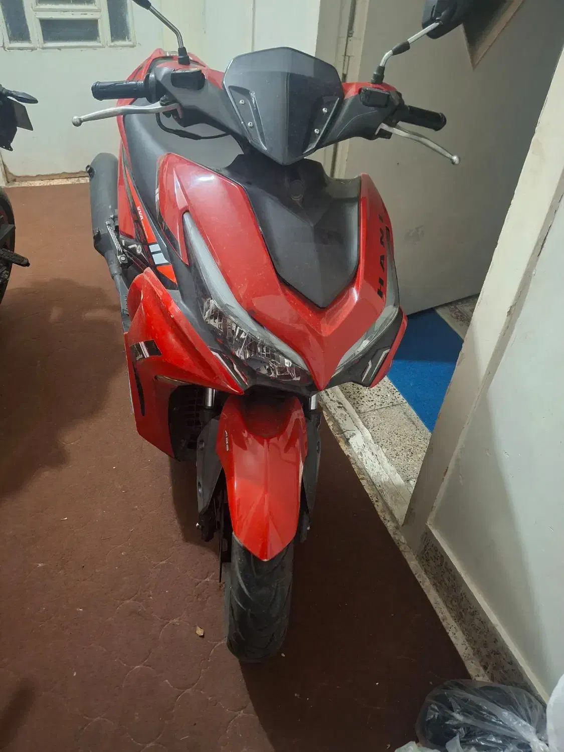 ایروکس|موتورسیکلت|اصفهان, وحید|دیوار