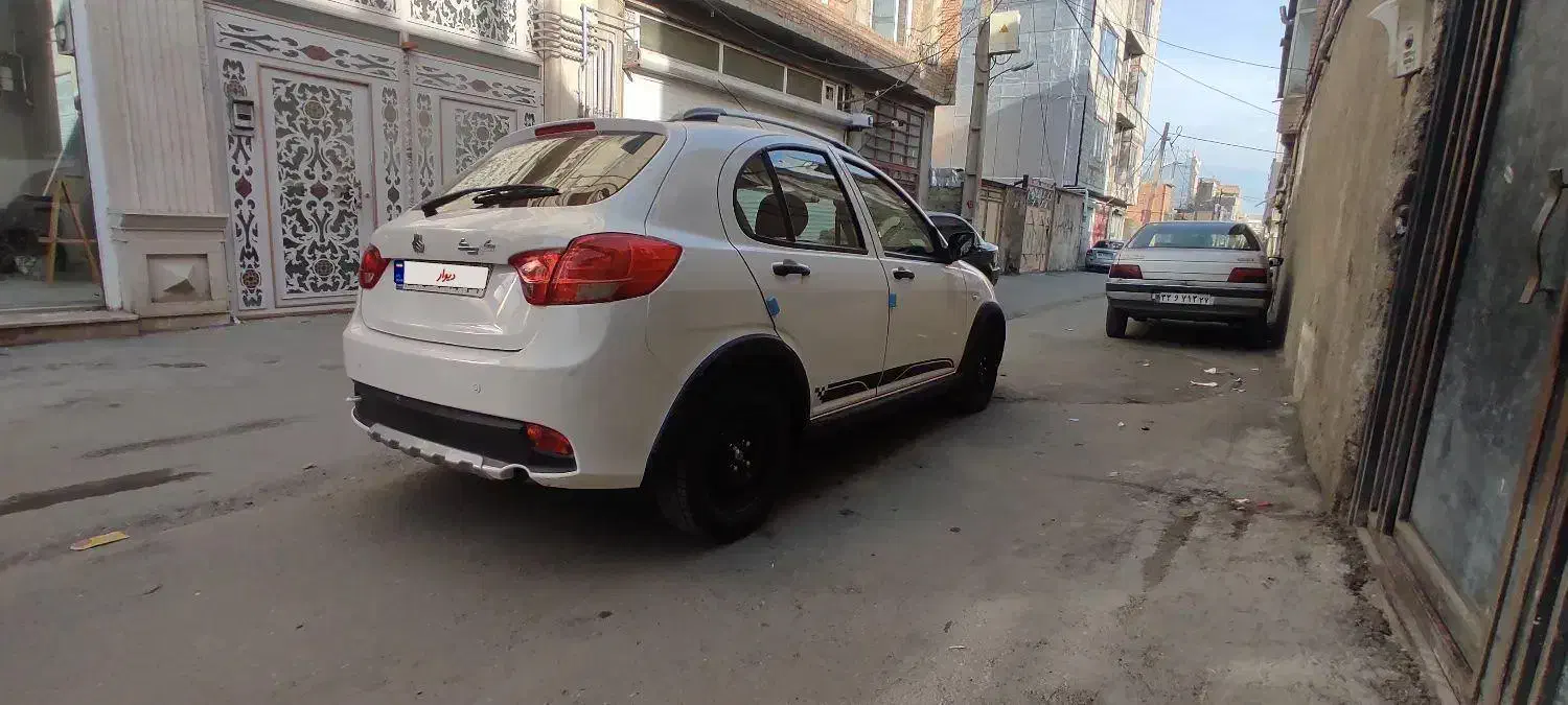 کوییک rسقف مشکی|خودرو سواری و وانت|ارومیه, |دیوار