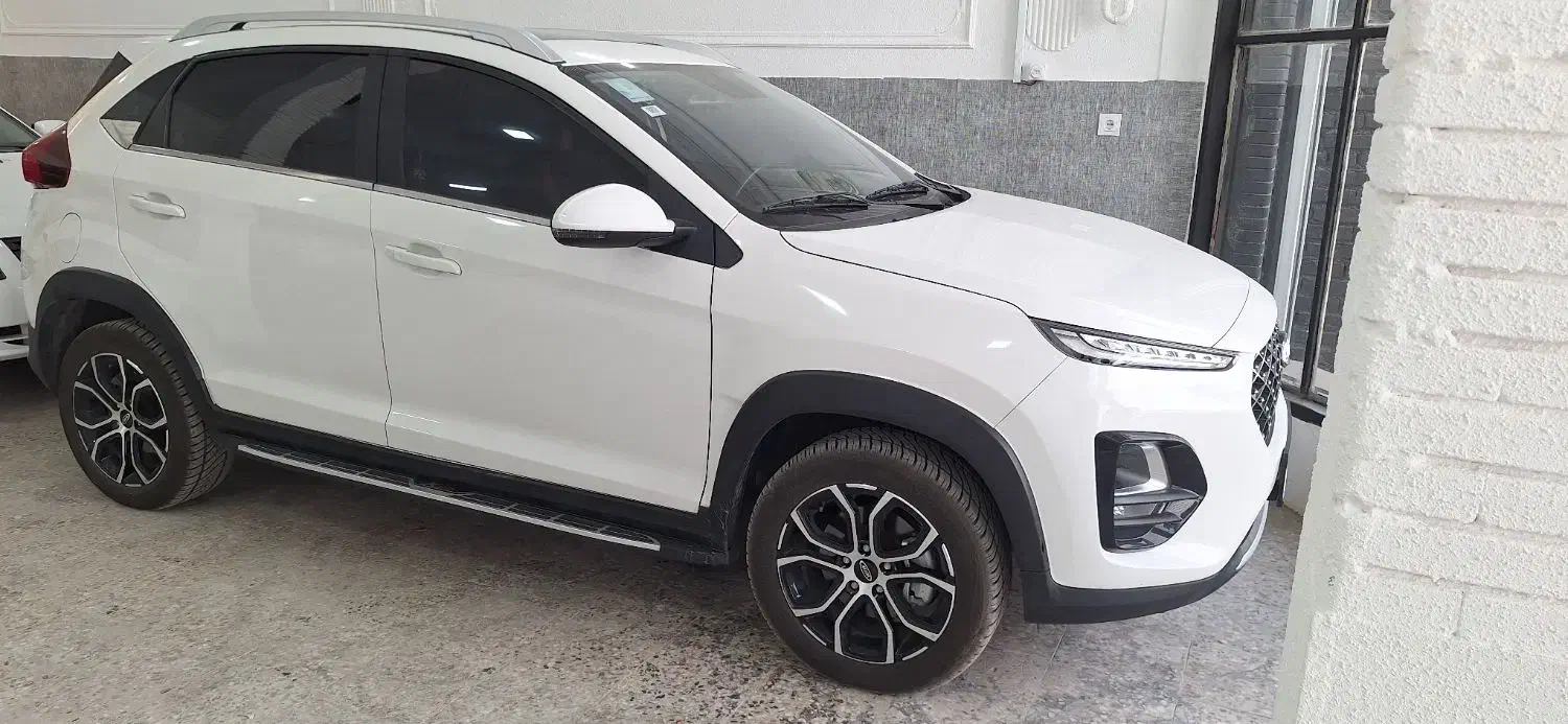 x22 pro مدل 1402 درجه یک|خودرو سواری و وانت|بروجن, |دیوار