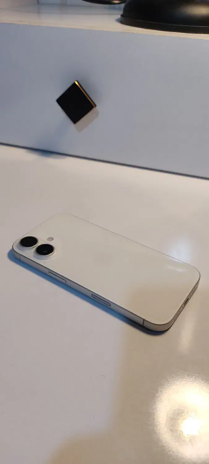 ایفن ۱۶ نرمال- رجیستر نشده|موبایل|قم, بلوار امین و ساحلی|دیوار