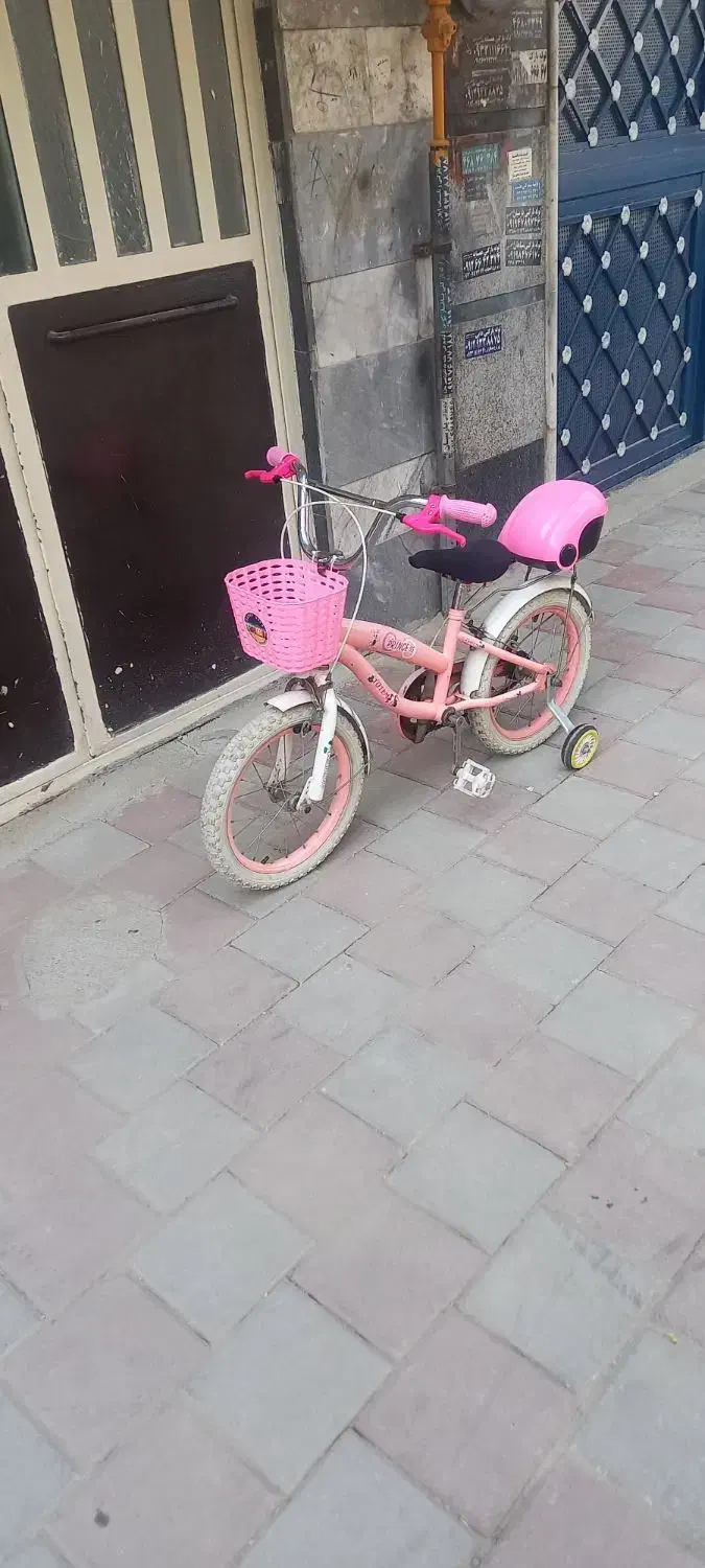 دوچرخه سایز ۱۶ دخترانه سالم|دوچرخه، اسکیت، اسکوتر|قدس, شهرقدس|دیوار