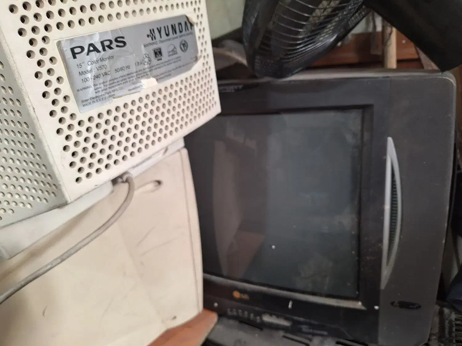 تلویزیون رنگی الجی|تلویزیون و پروژکتور|مشهد, شهرک امام هادی (شهرک غرب)|دیوار