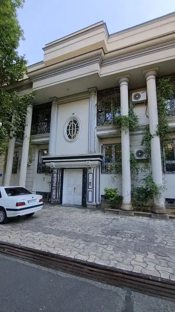 دروس/یارمحمدی ۲۲۰۰م دونبش زمین ویلاکلنگی مستغلات|فروش خانه و ویلا|تهران, فرمانیه|دیوار