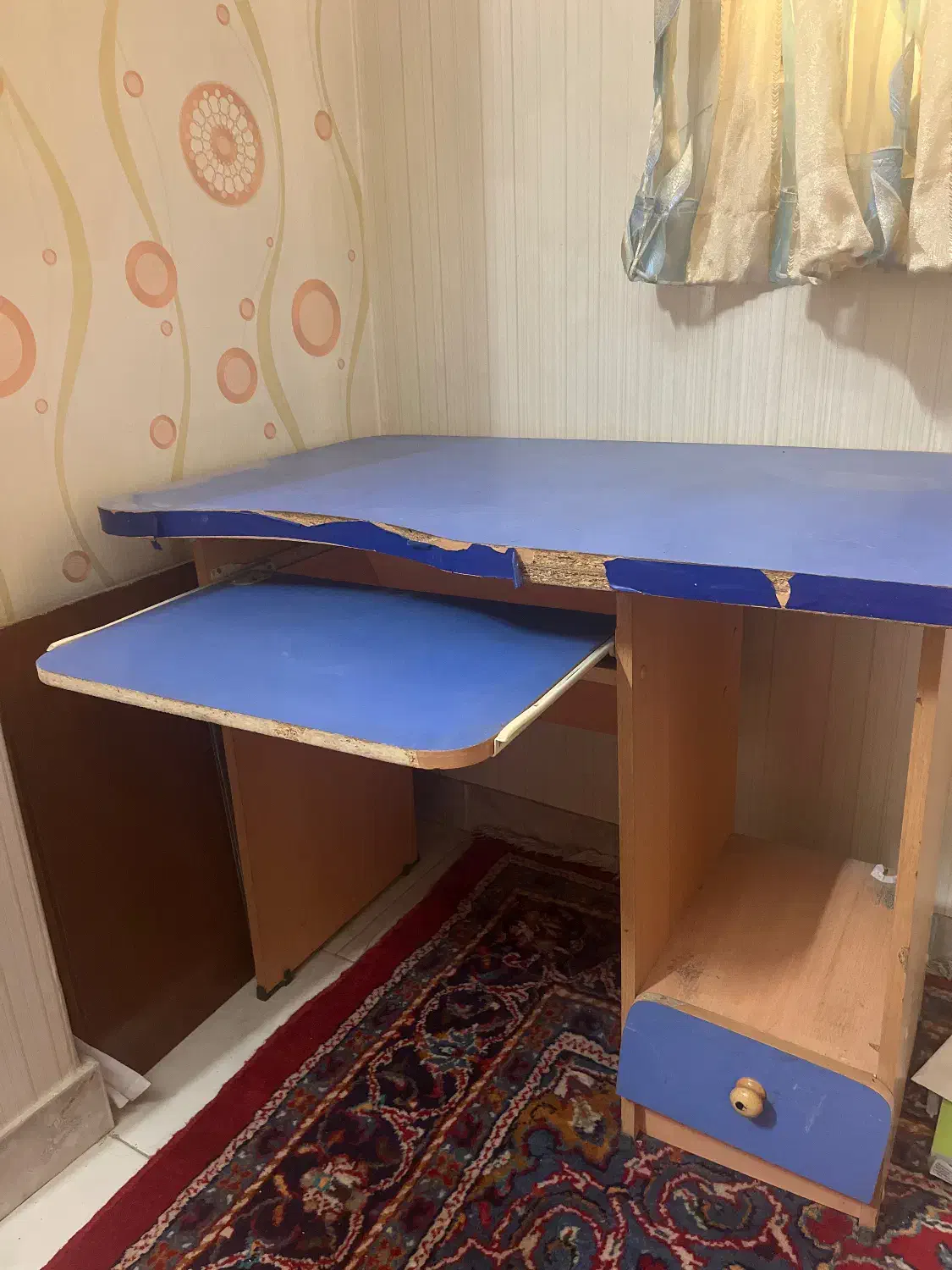 میز|میز تحریر و کامپیوتر|اراک, |دیوار