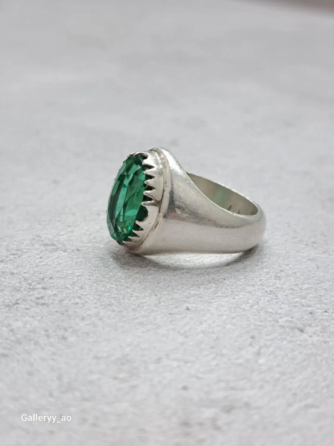 انگشتر زمرد|جواهرات|شیراز, کلاهدوز|دیوار