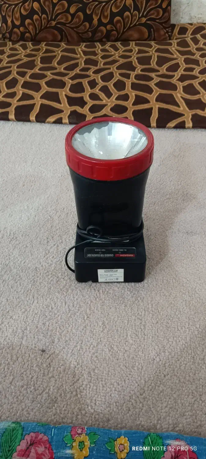 چراغ شارژی دستی|لامپ و چراغ|باوی, |دیوار