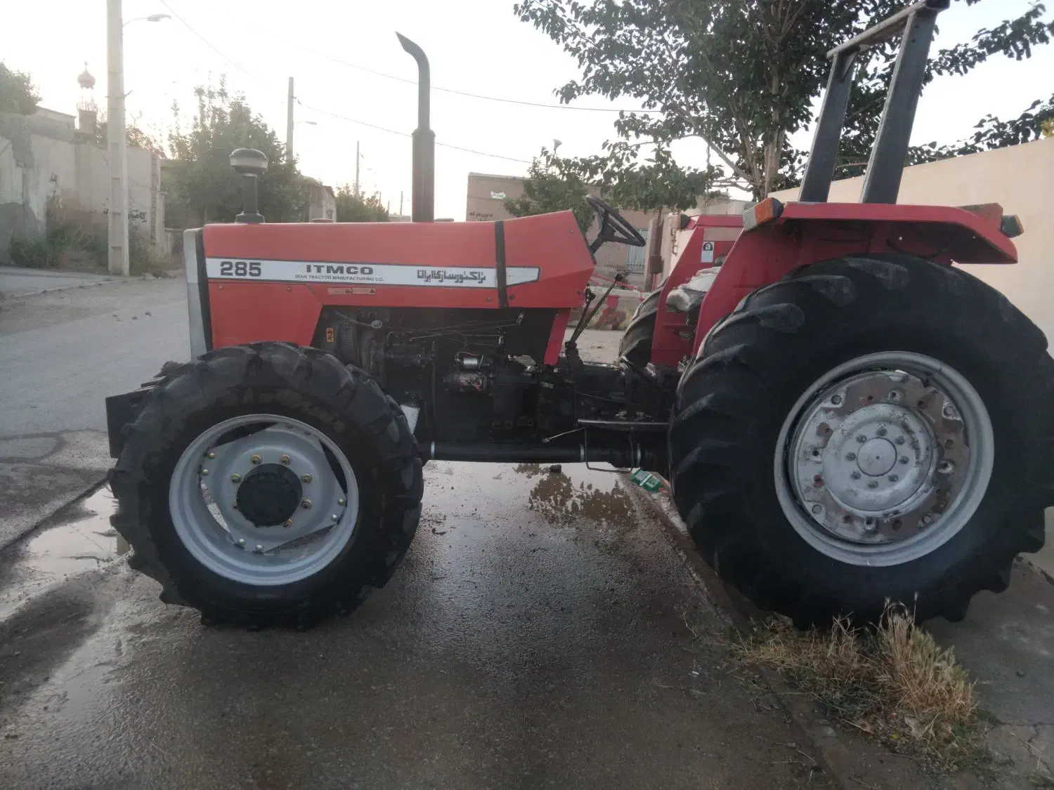 تراکتور ۲۸۵ جف مدل ۸۶|خودرو سنگین|نوشین شهر, |دیوار