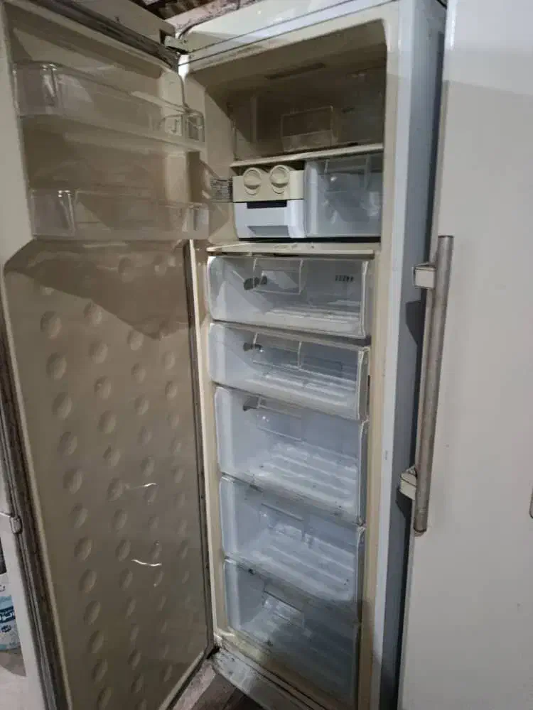 یخچال دوقلوی هیوندا|یخچال و فریزر|آستانه اشرفیه, |دیوار